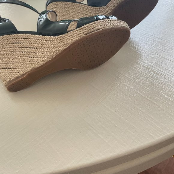 Shoes - Picture 3 of 3